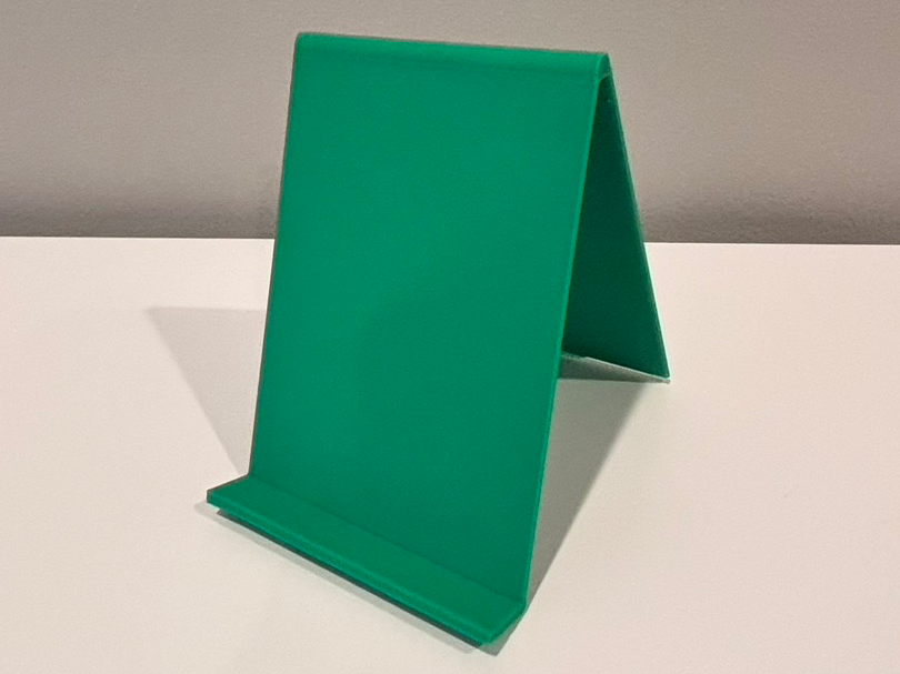 Angled Simplistic Phone Stand