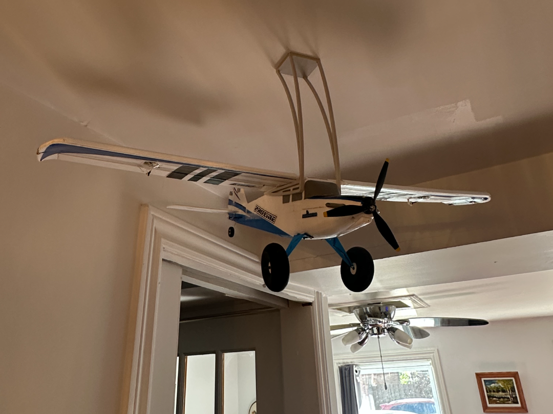 Ceiling Hanger for UMX Turbo Timber Evolution