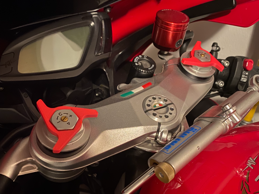 Regolatori precarico forcella MV Agusta F3