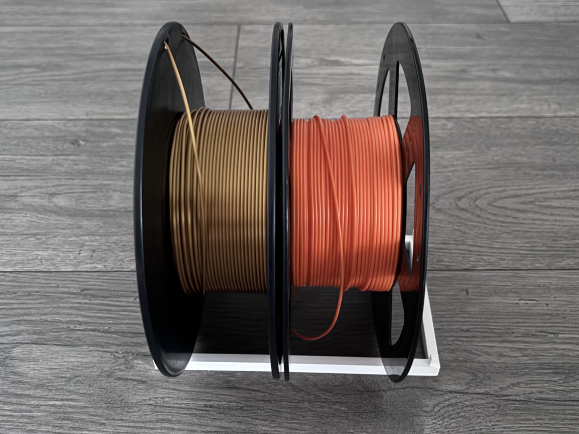 Cost-efficient Filament Rack