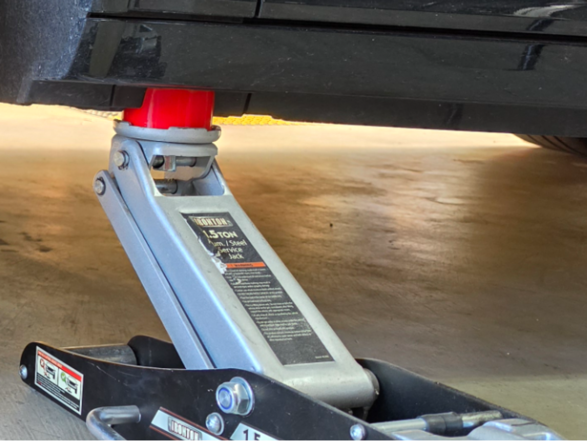 2025 Porsche Macan EV Jacking Point Puck