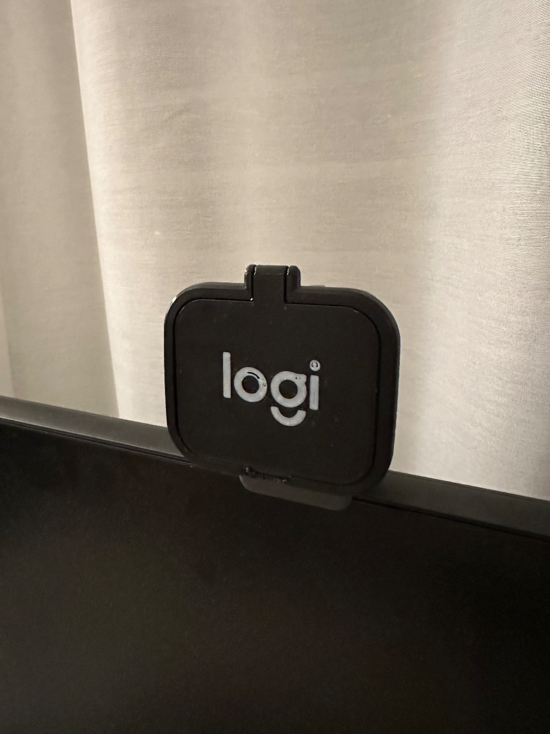 Logitech StreamCam camera cover