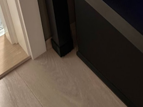 Lack Table foot.