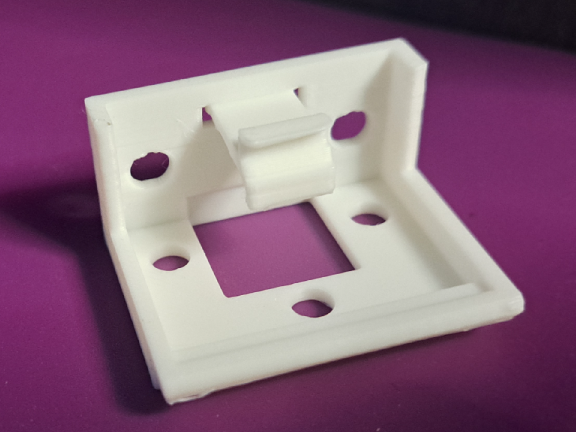 Del Mar cellular shade mounting clip