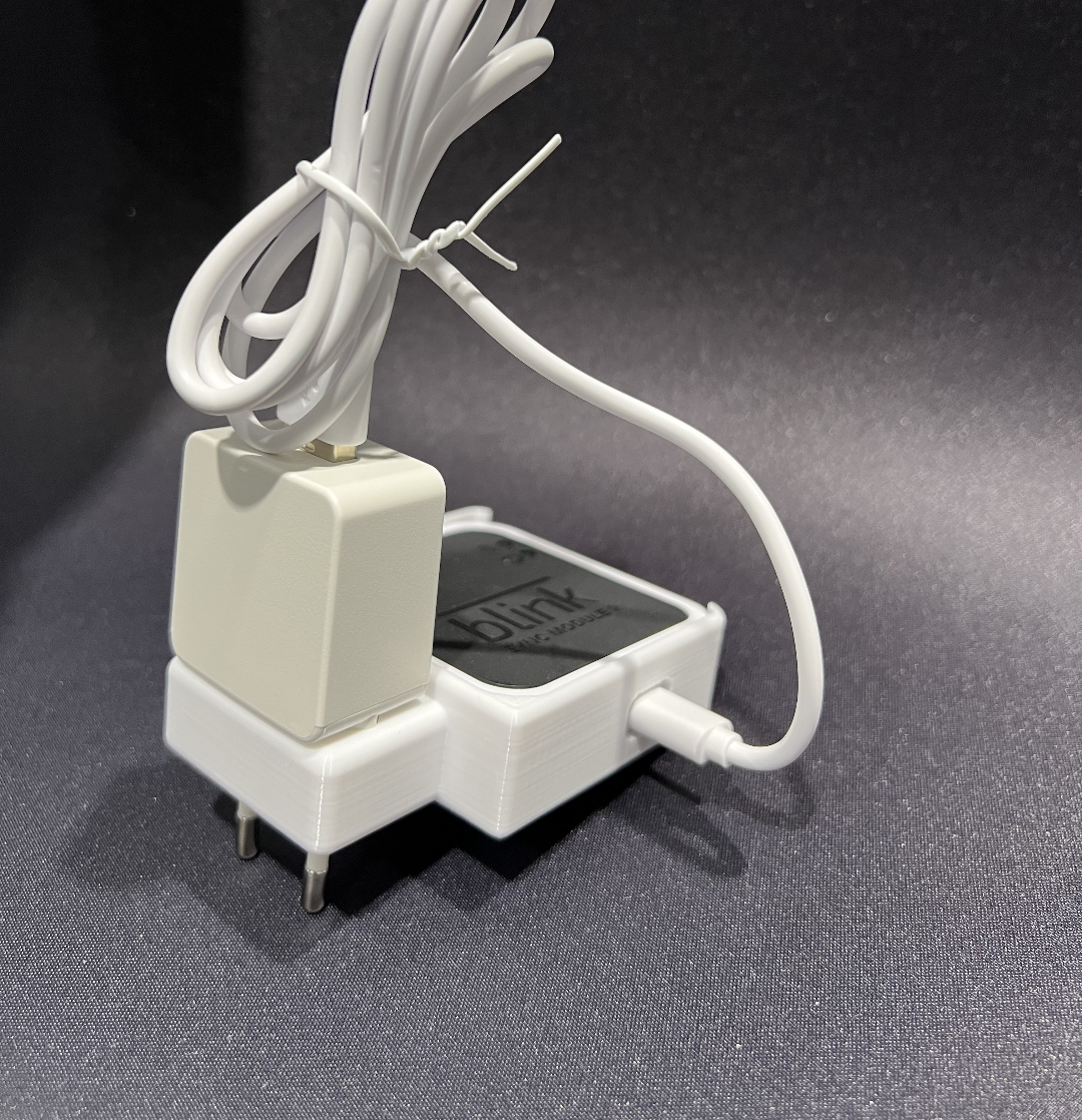 Blink Sync module 2 EU wall plug holder amazon