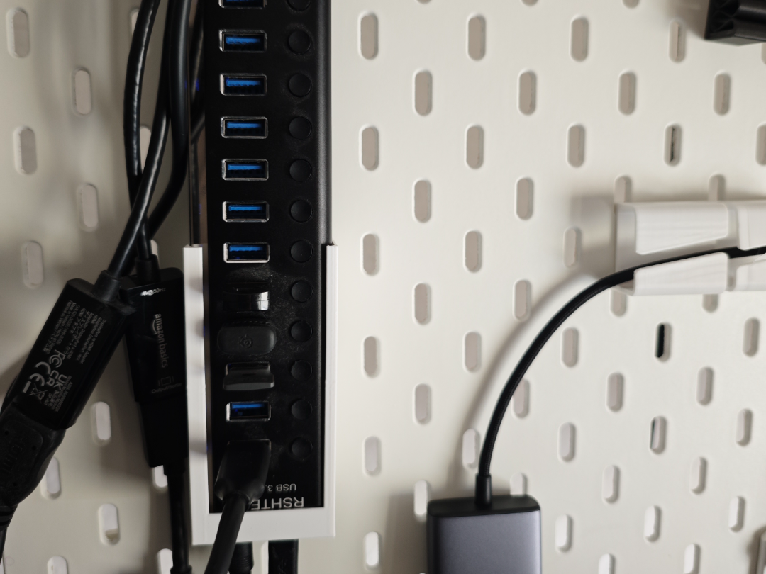 RSHTECH USB Hub 3.2 Skadis Mount