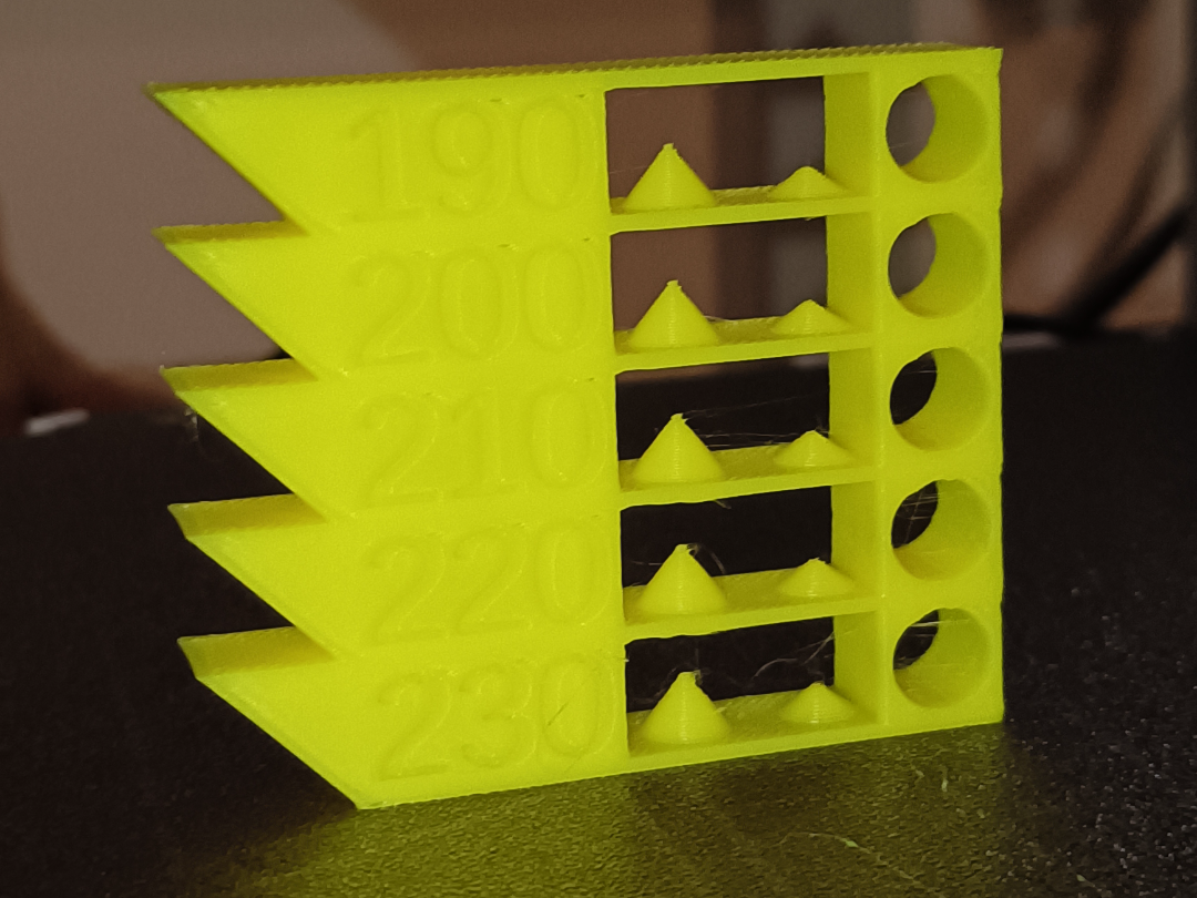 Customizable Temperature Tower (OpenSCAD)