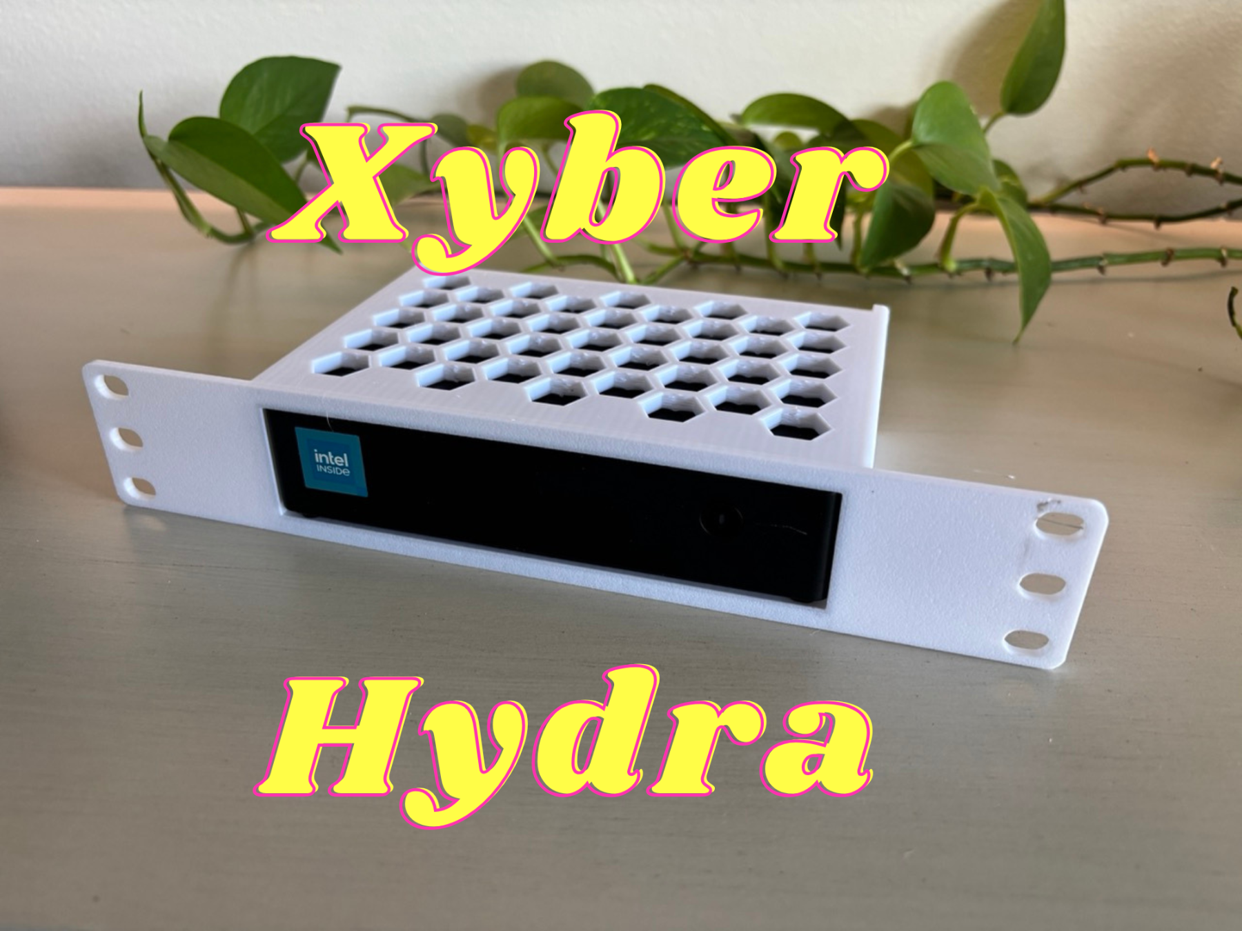 Xyber Hydra Mini PC 10 inch rack mount
