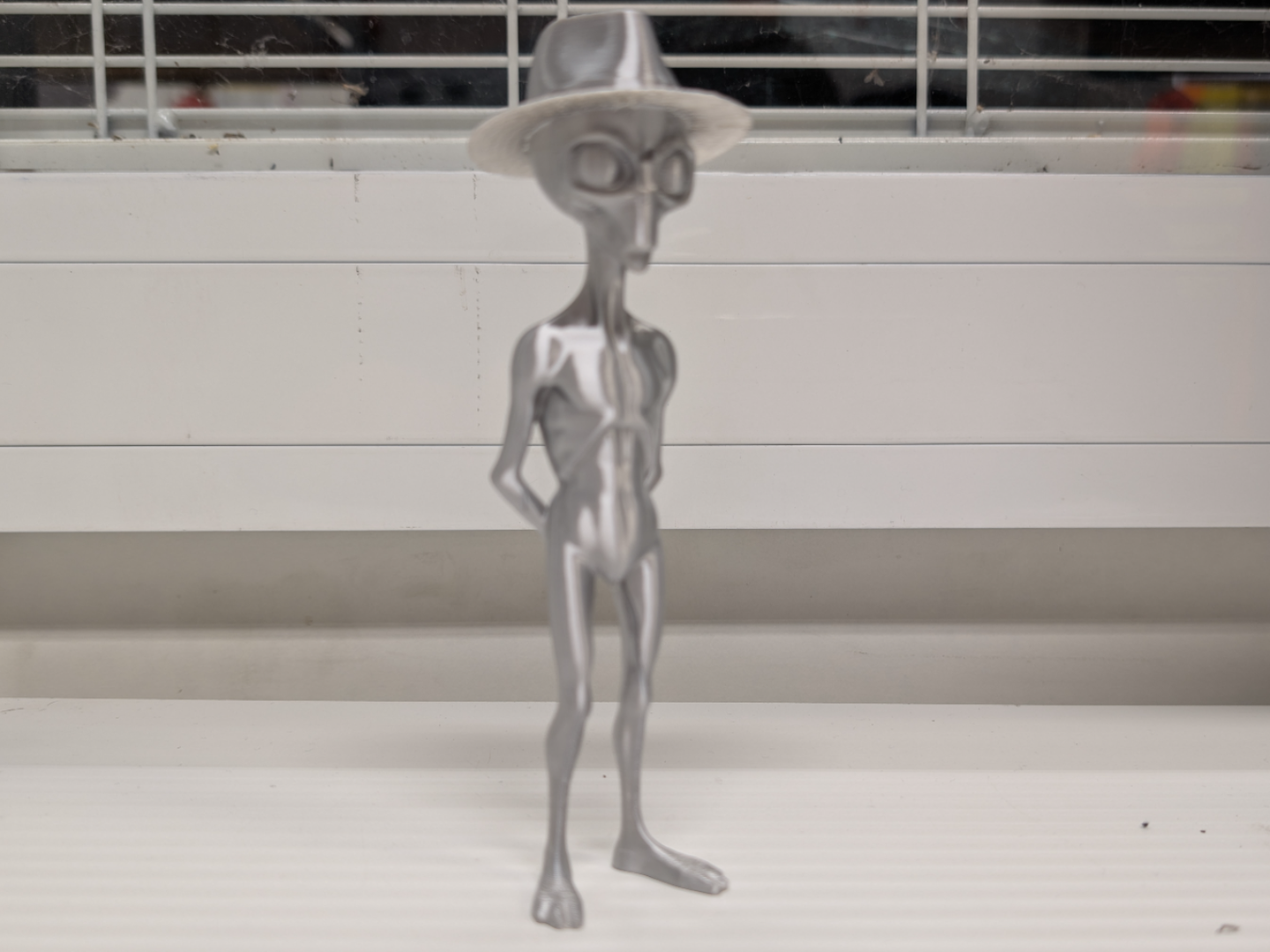 The interstellar umarell