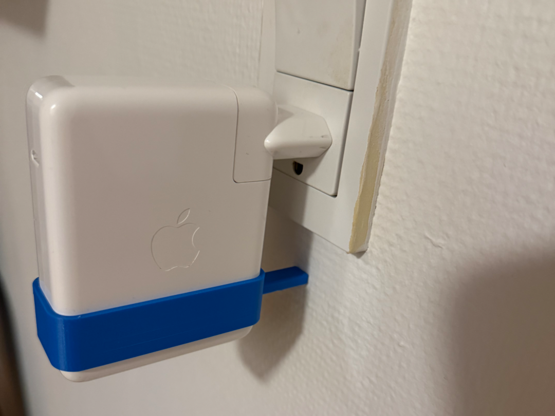 support 140w MacBook charger