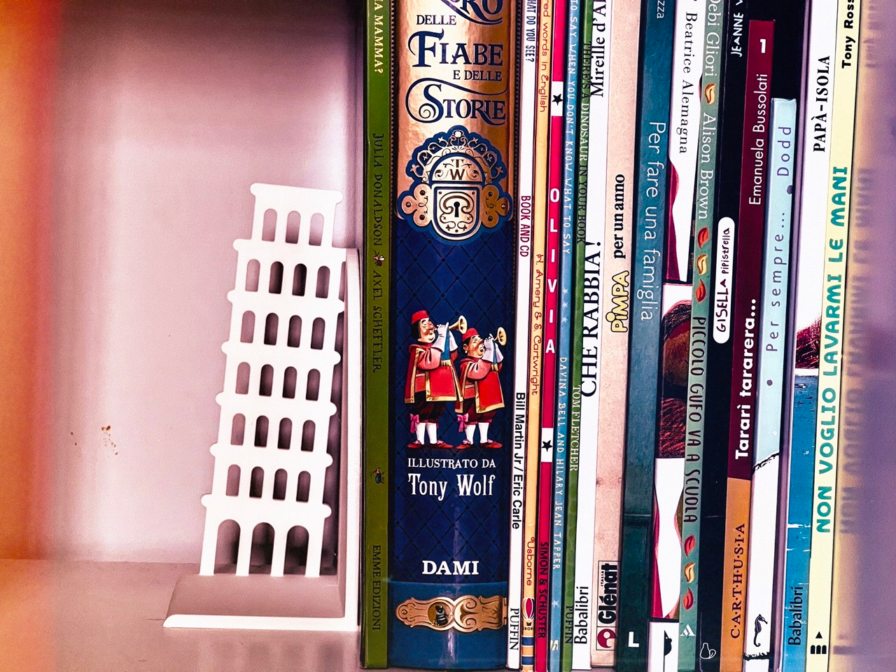 Pisa tower bookend