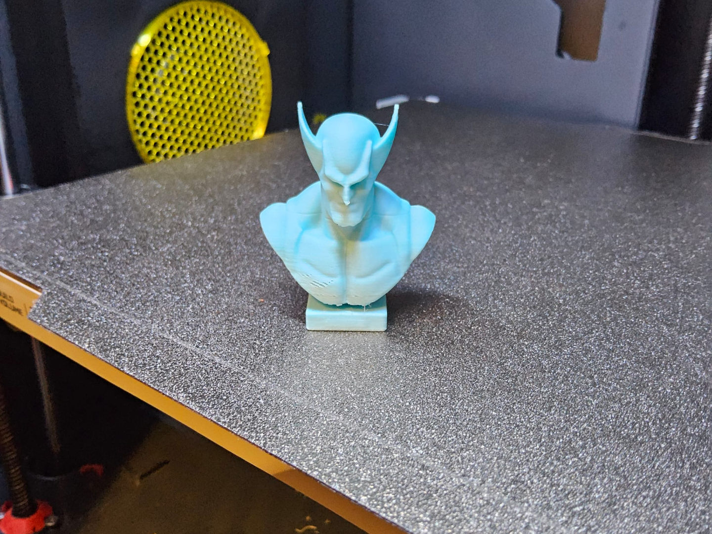 Wolverine bust