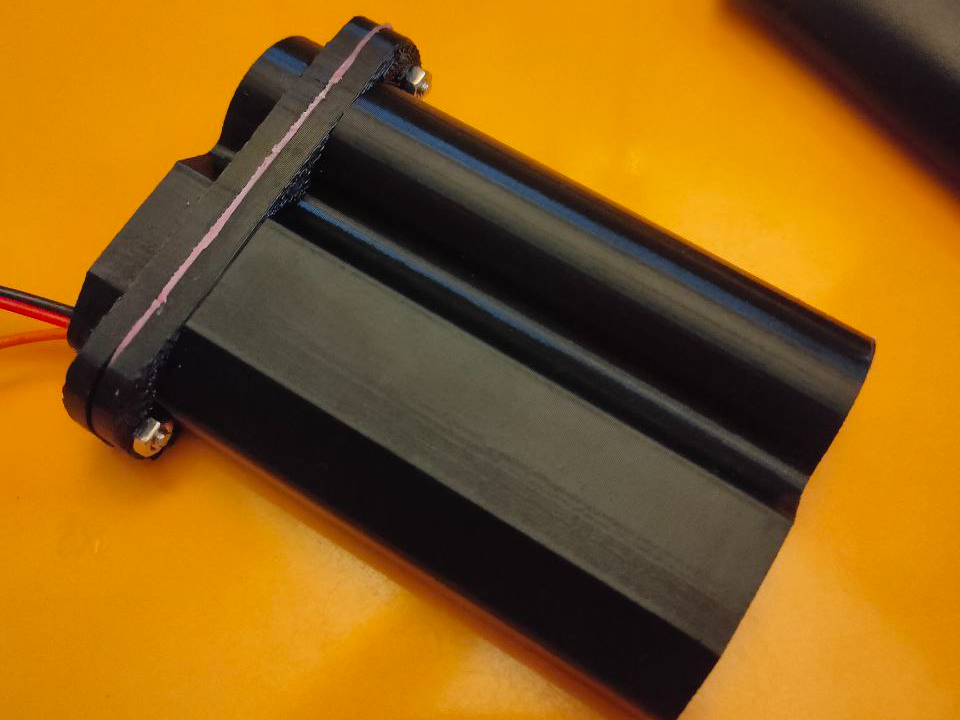 Box for Sinotrack st-901 with Battery 18650