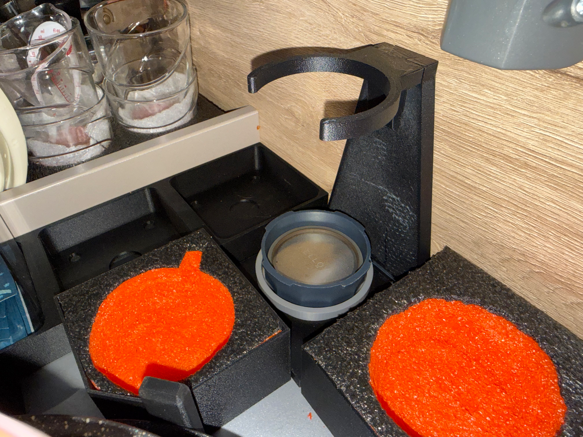 Aeropress stand