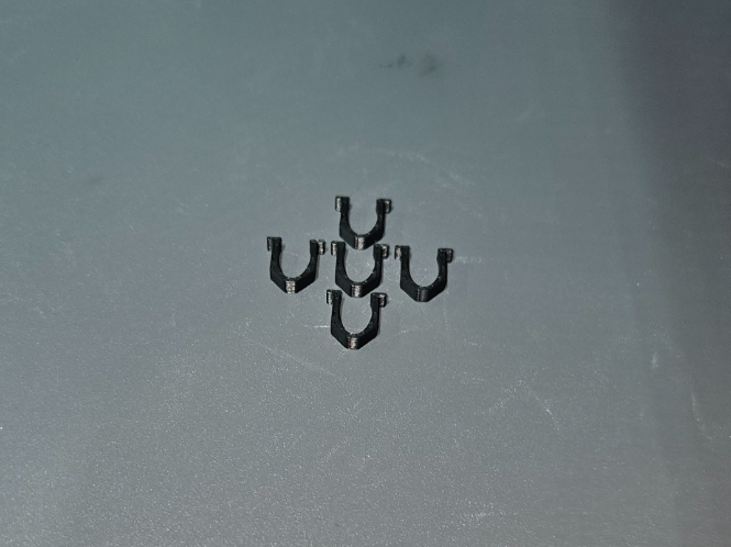 Vine Clip for Vented Soffit