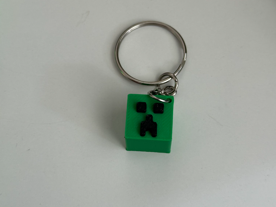 Minecraft Creeper keychain