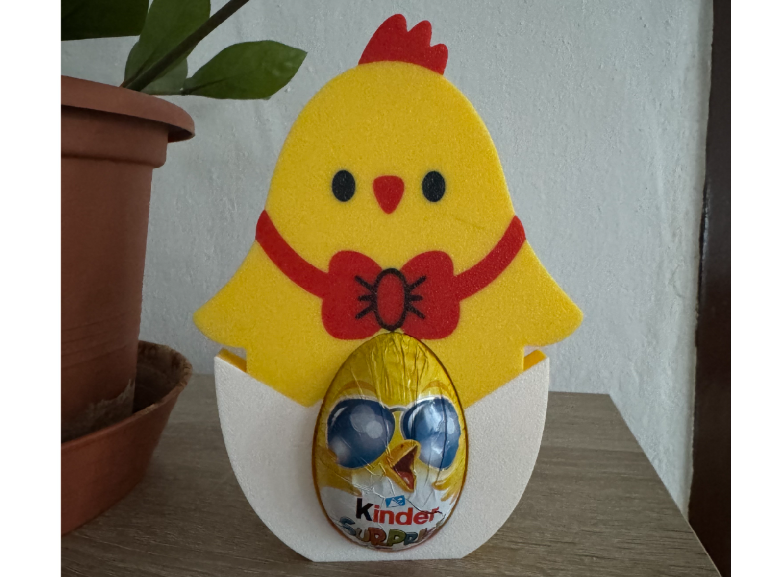Easter chicken Kinder Suprise EGG holder (AMS)