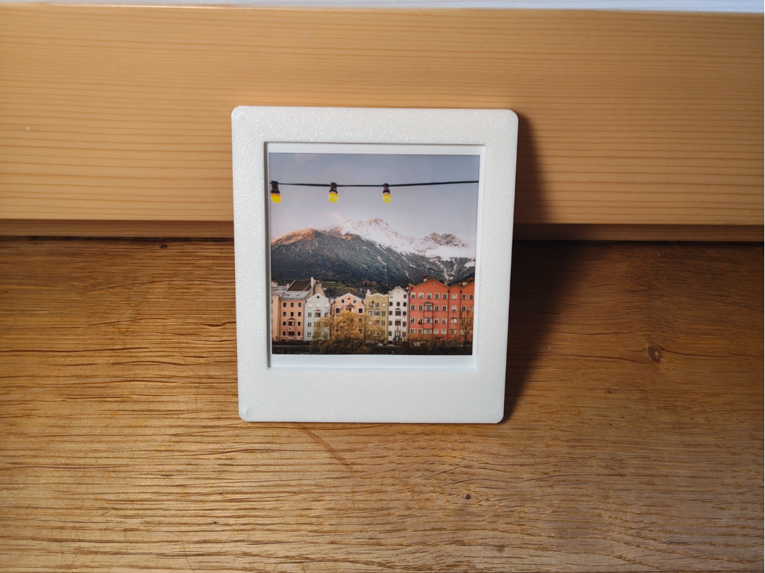 Instax sqare magnetic pictureframe