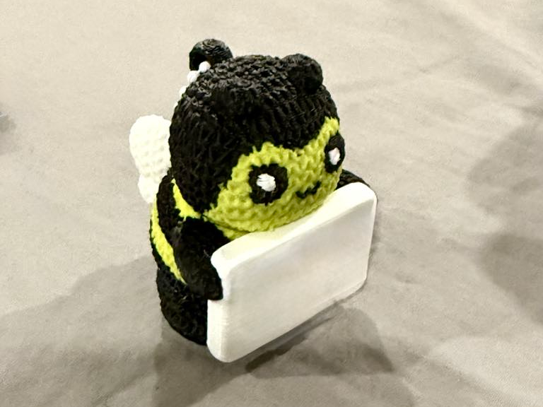 Knitted Bee Holding Sign (with Chain Loop)