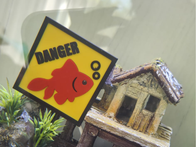 Panneau "DANGER" pour aquarium décoratif AMS