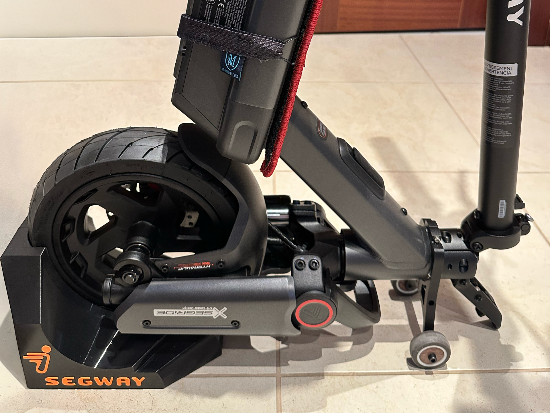 Segway Ninebot MAX G3 front wheel stand/dust trap