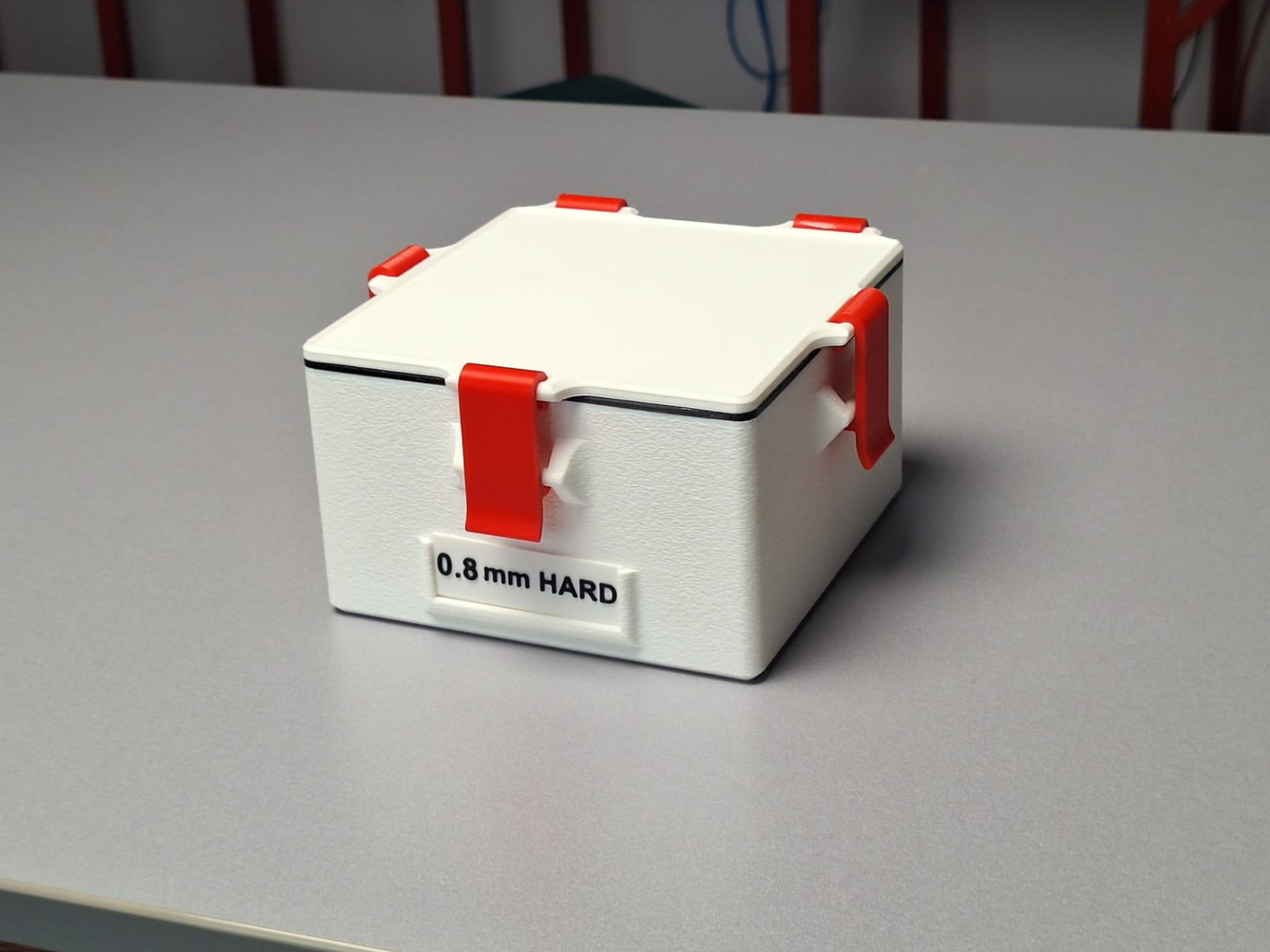 Dry box