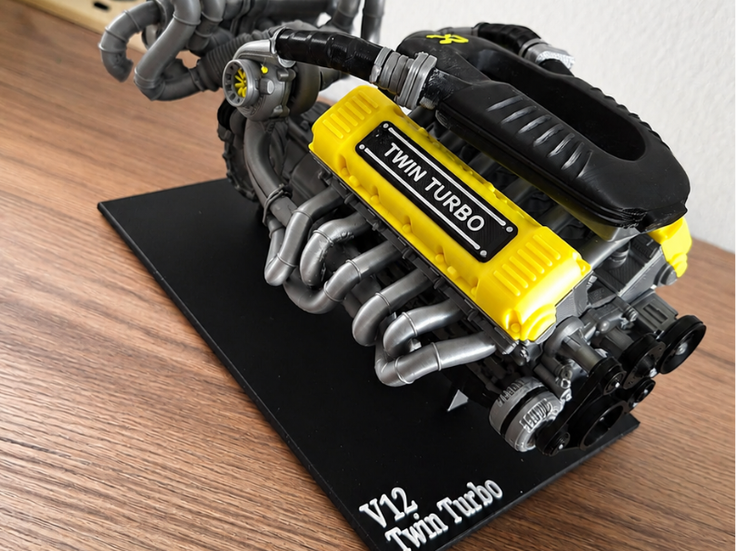 Motorhalter für V12 Twin Turbo von Danko_Creates