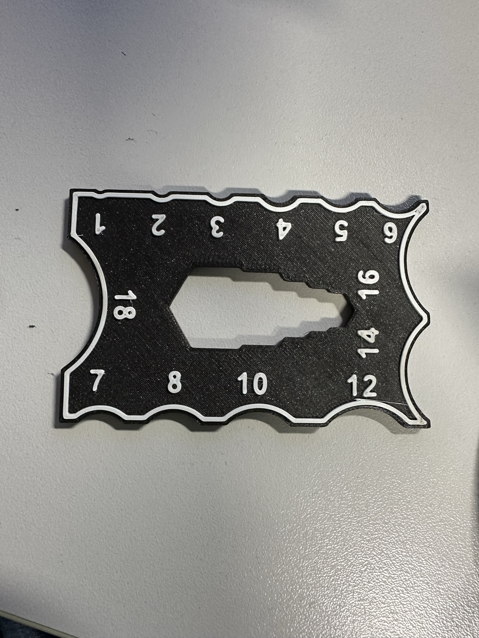 Credit card Radius gauge