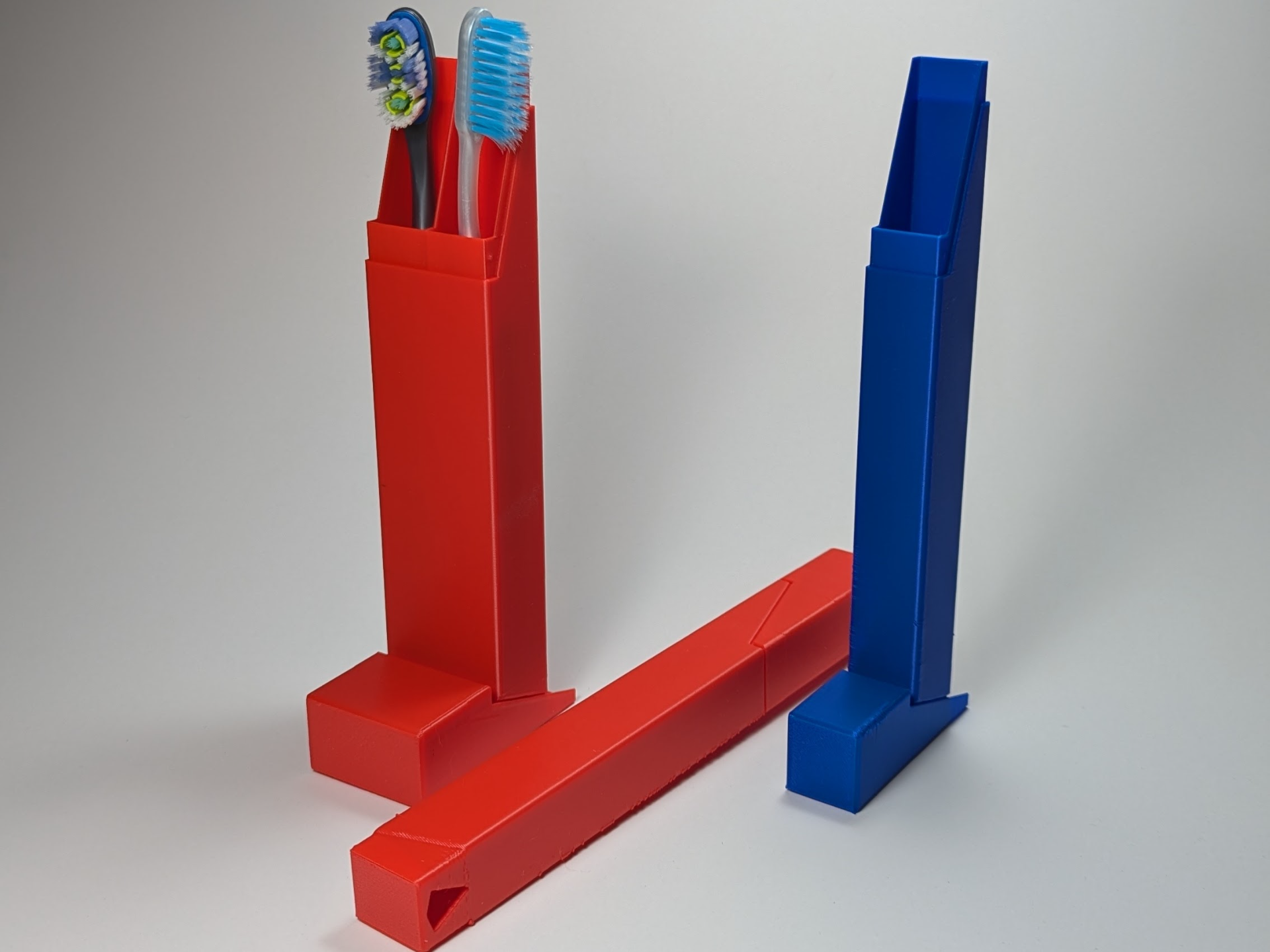 Travel case for toothbrush