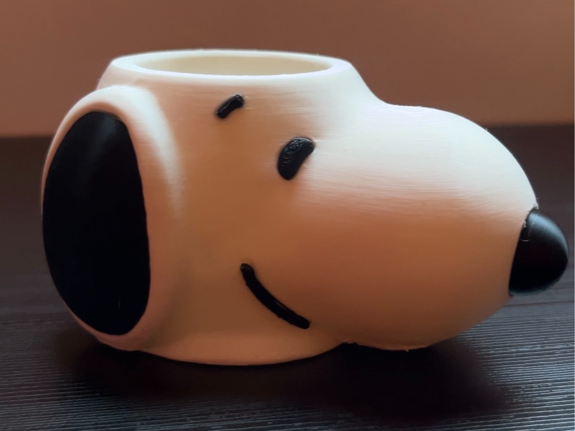 Snoopy_pot_plant