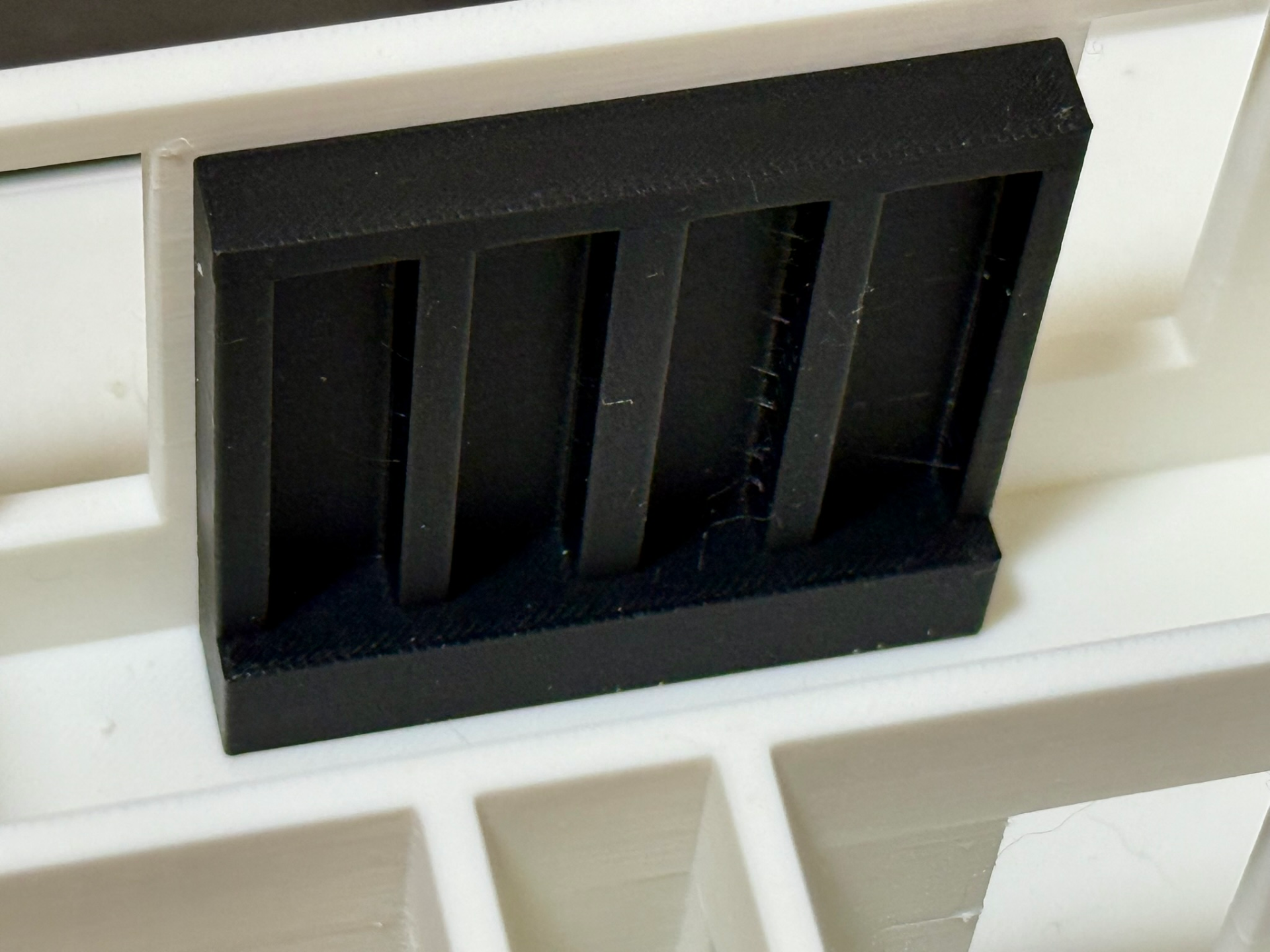 1:40 Scale Dollhouse Furniture – Lockers