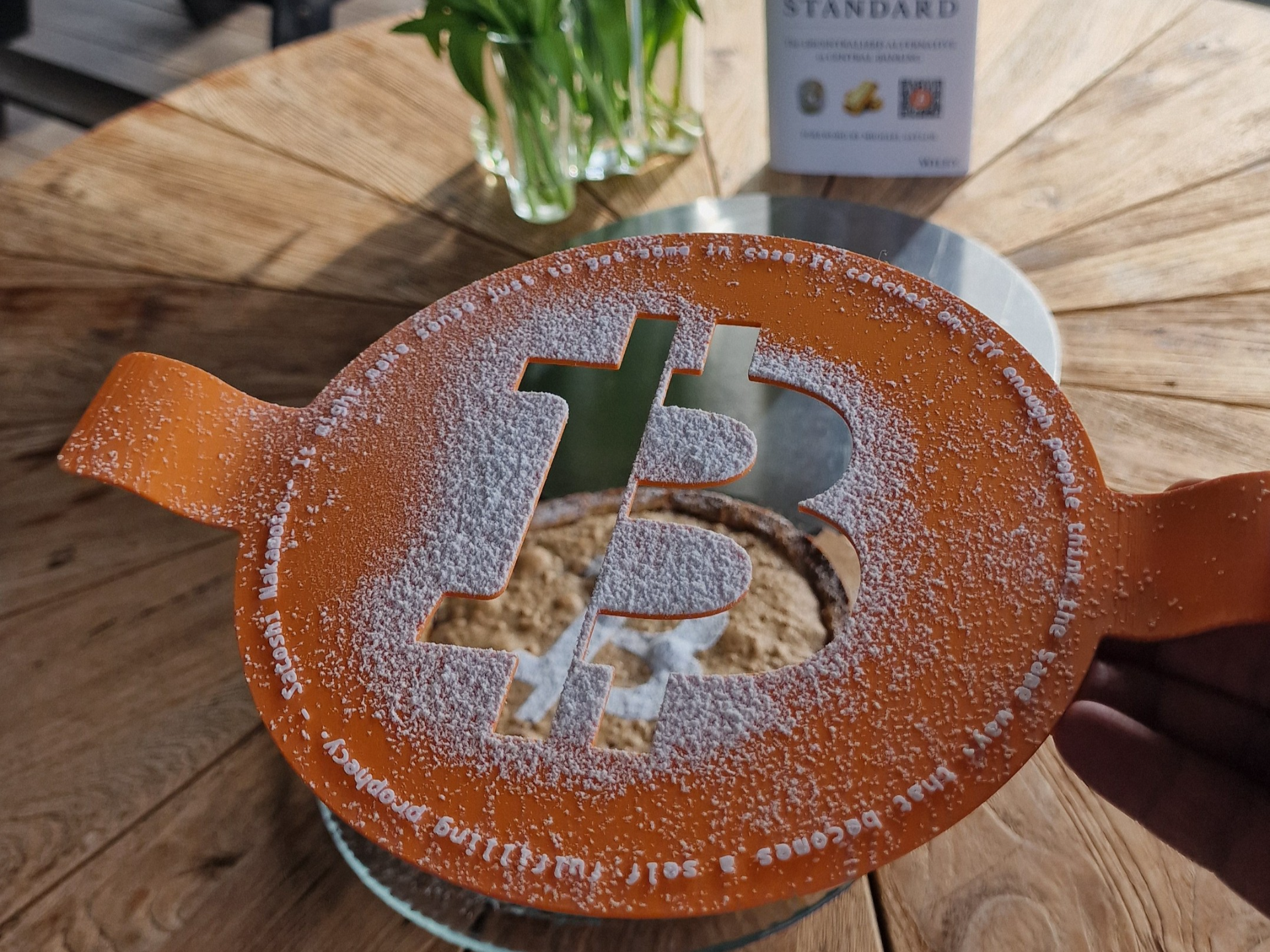 Ergonomic Bitcoin Cake Stencil ₿