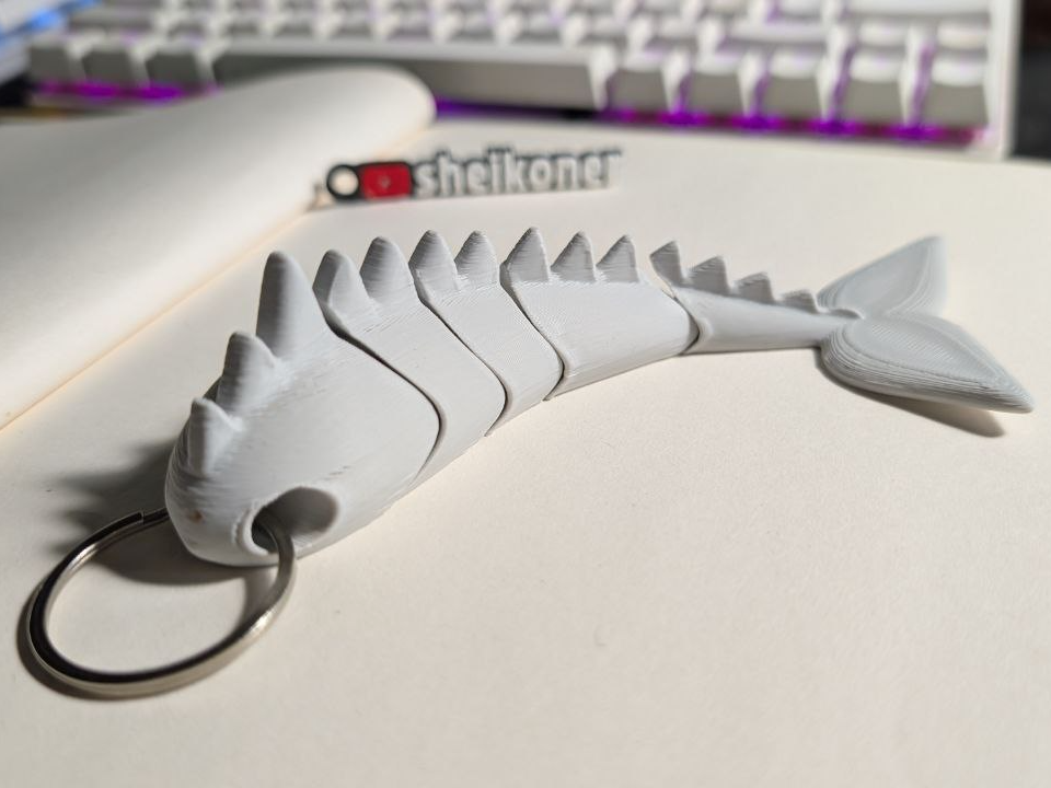 Fish Bone articulated Keychain