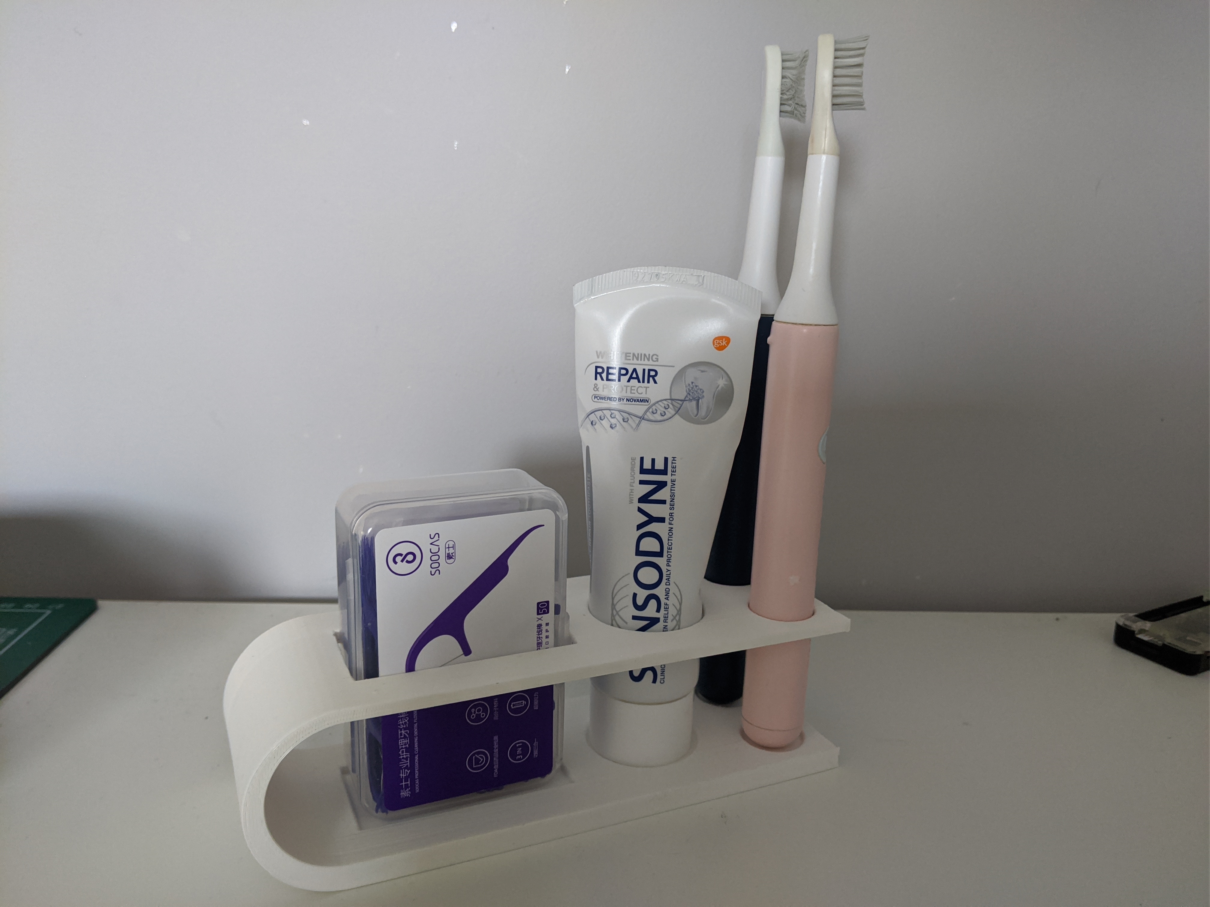 Dental hygiene organizer