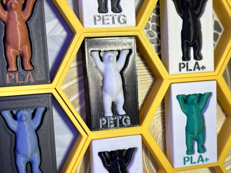 Berlin Buddy Bear PETG sample and a depositor