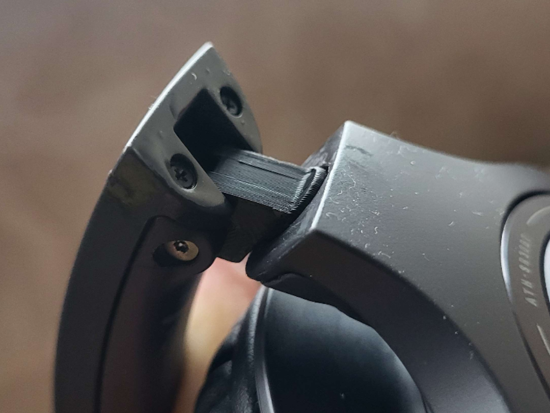 Audio-Technica ATH-SR30BT Hinges