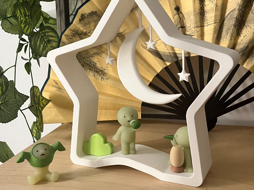 Star Mini -  Display Frame for Small Figures