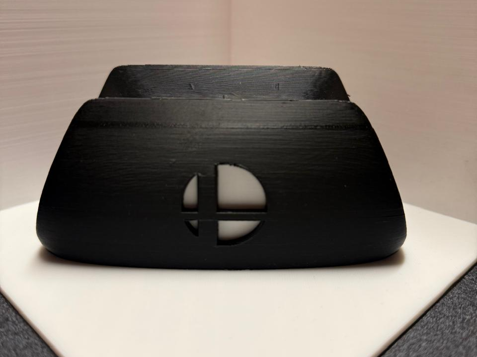 Switch Pro controller stand Smash