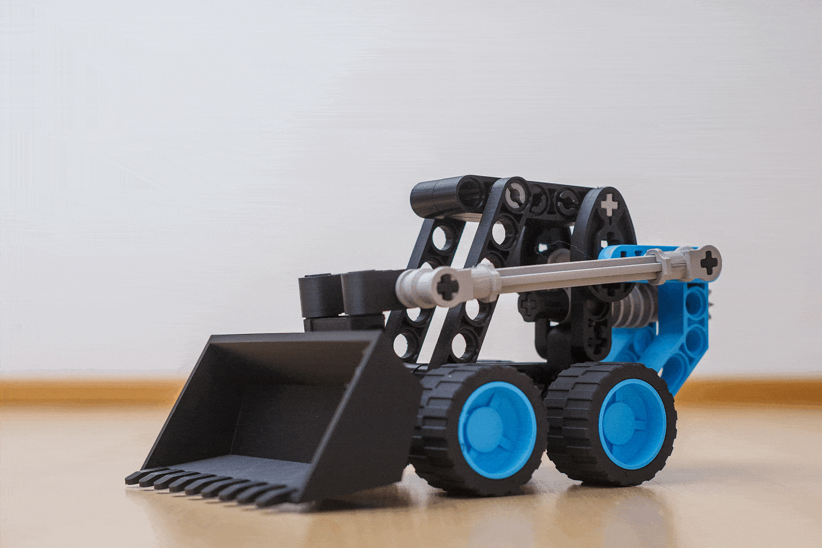Mini Loader 300 %