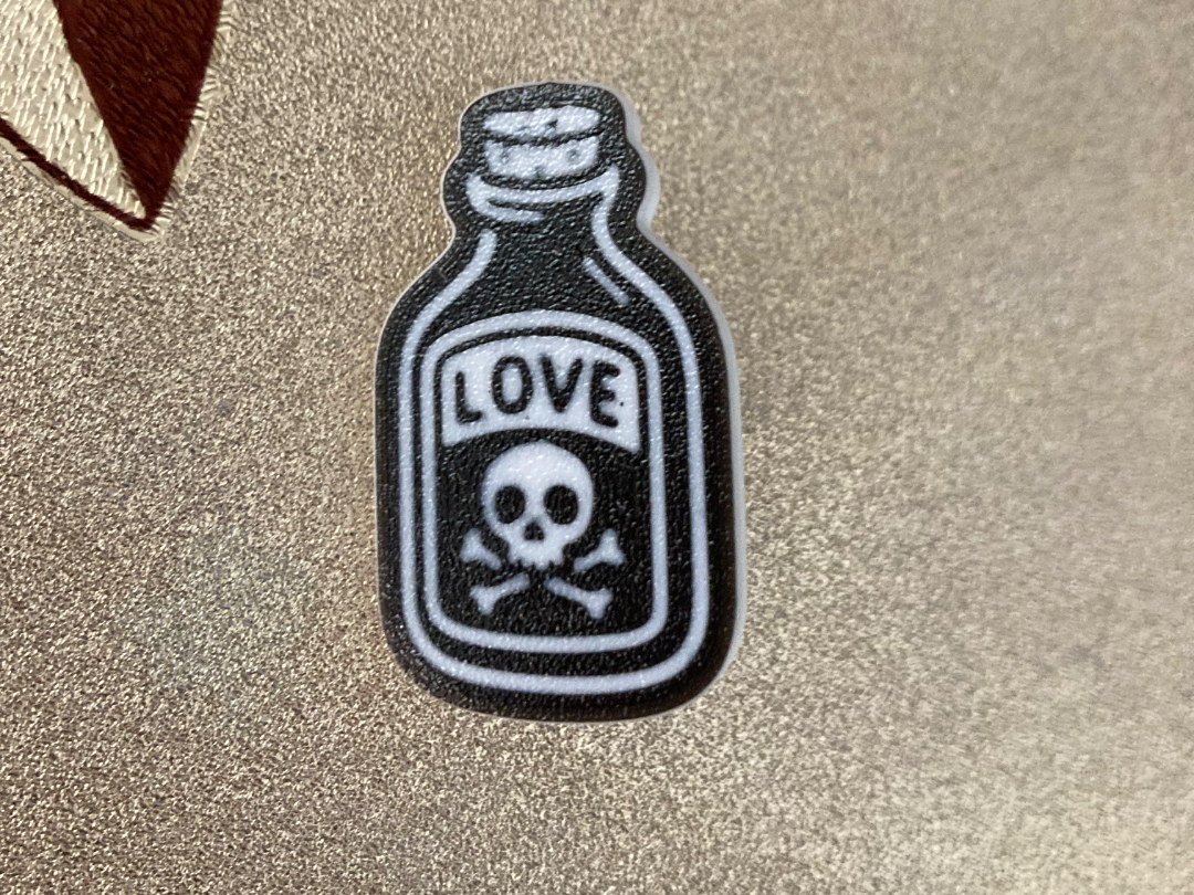 Spilla Bottle Poison