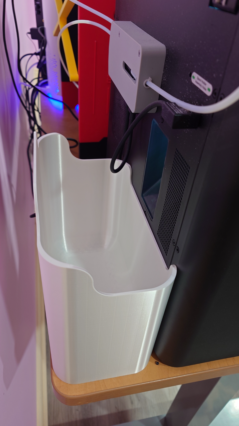 Big Poop bucket