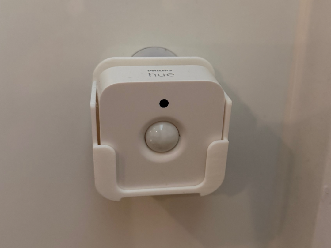 Hue Motion Sensor Holder With Suction Cup