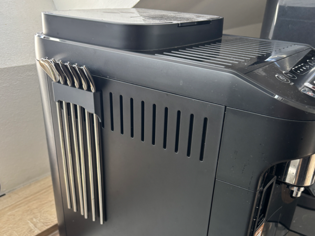 Delonghi Magnifica Evo Strohhalmhalter