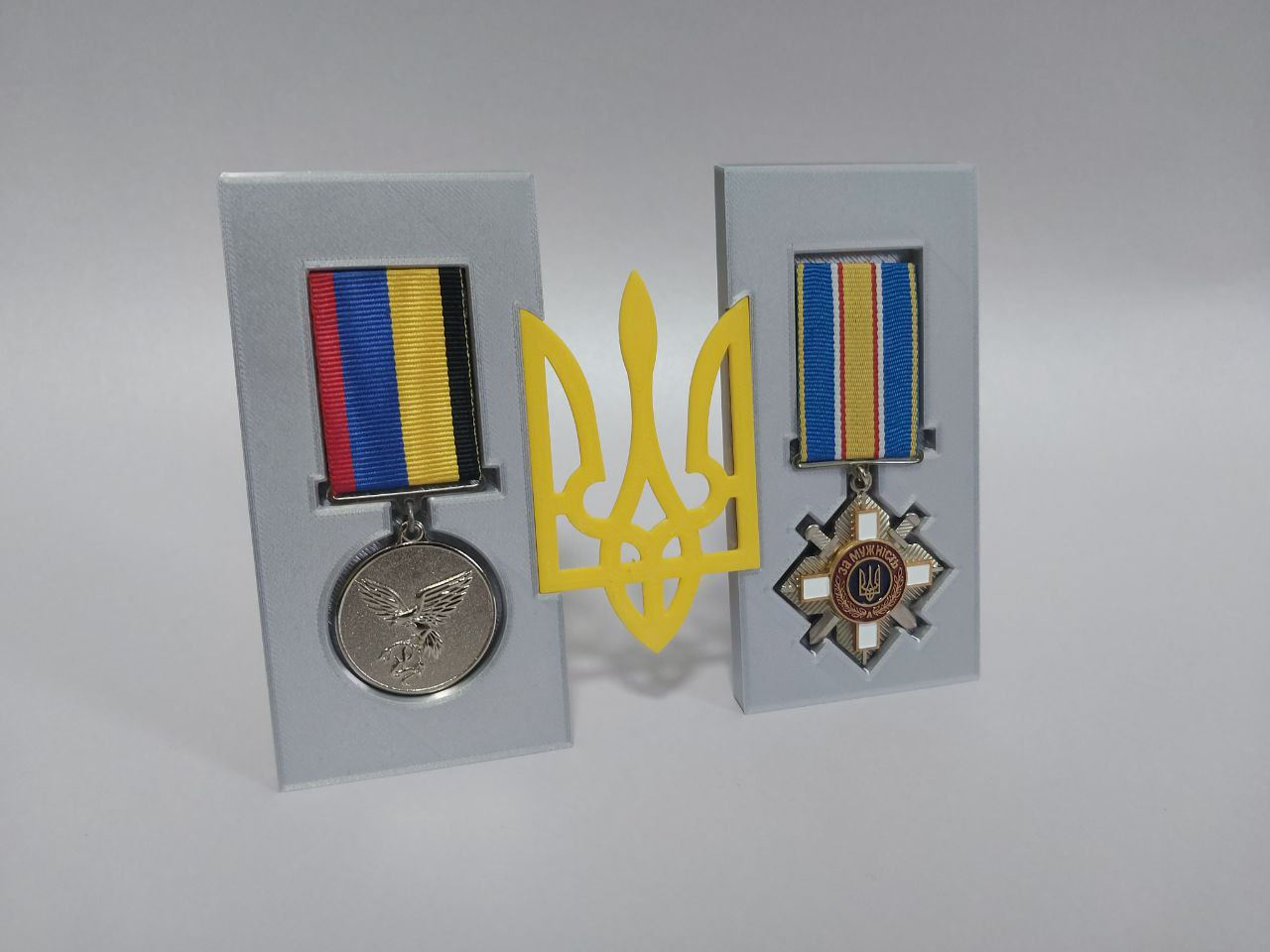 Medal stand