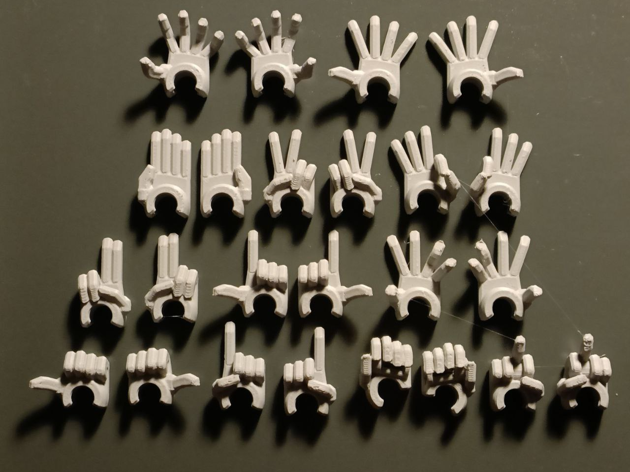 Dummy 13 Extra Hands Pack (100%–225%)