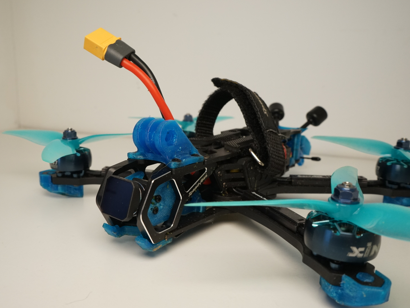 Speedybee Master 5 V2 all protection + GPS 20 mm