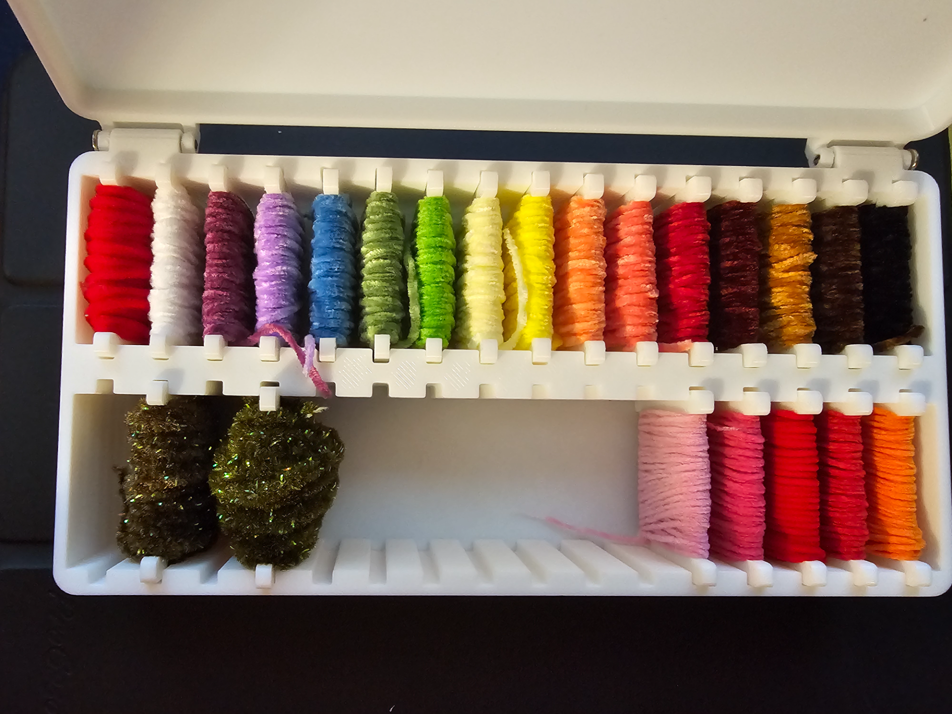 Chenille Box