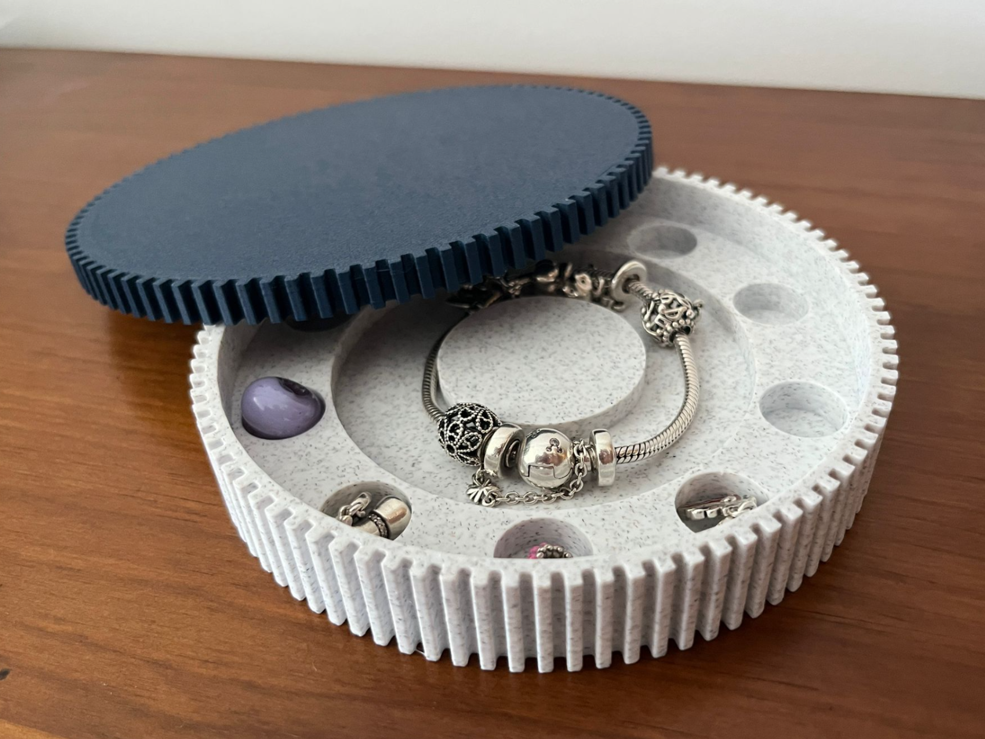 Pandora Bracelet & Charm Organizer