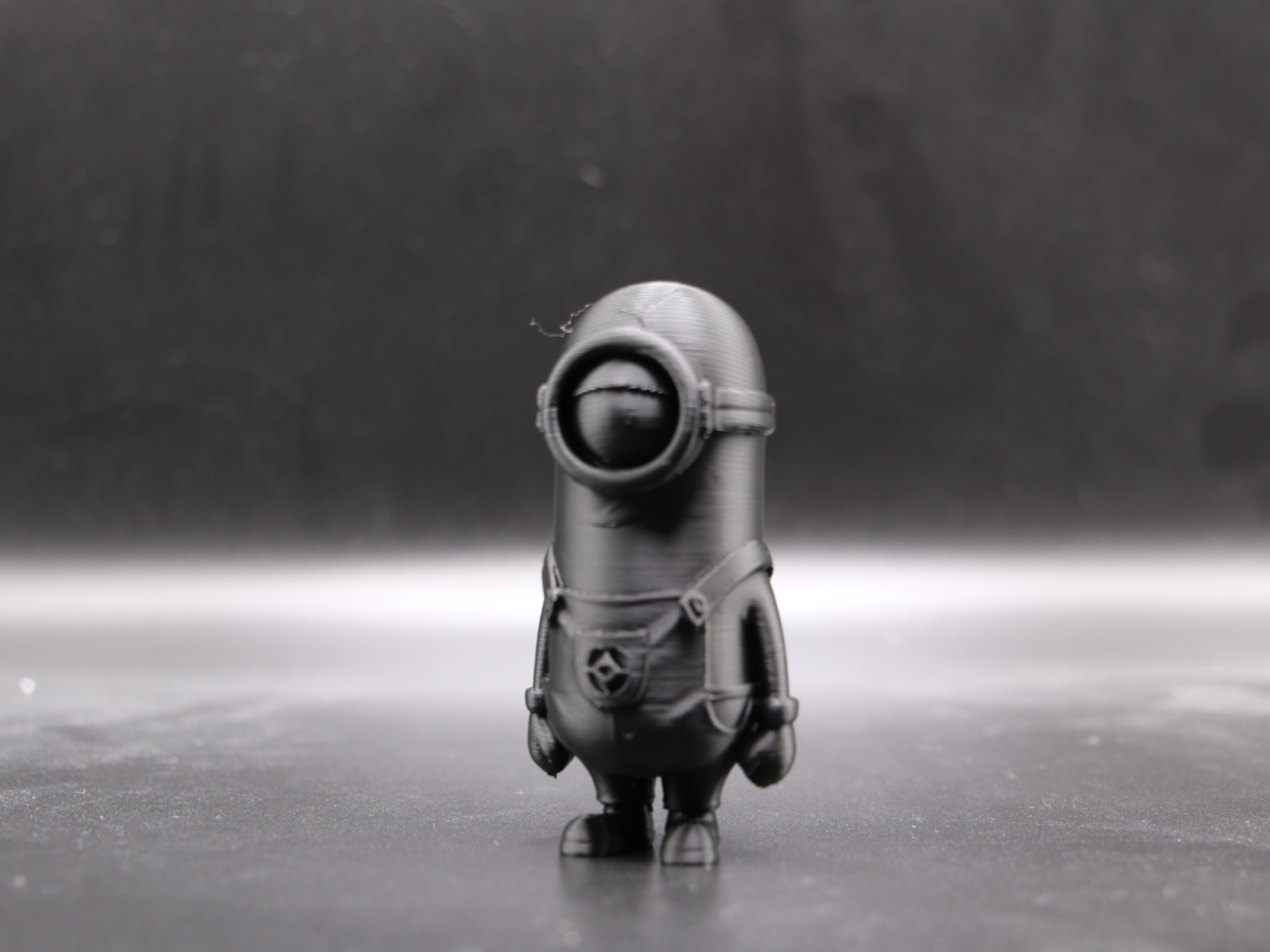 Minion Figurine – Cute Character Sculpture