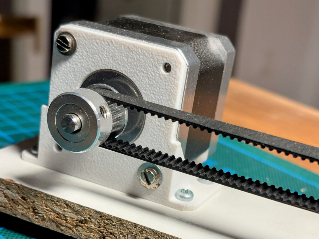 Nema17 Stepper Motor Mount - Slim & Strong Version